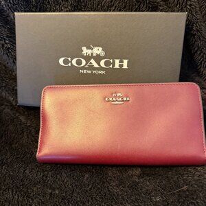 Coach Large Skinny Red Smooth Leather Women's Wallet
